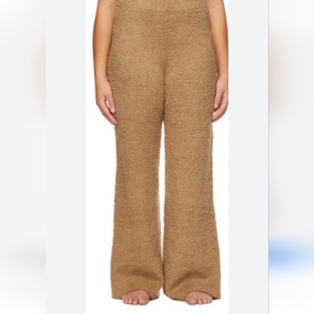 Skims Cozy Wide Leg Pants. Kim Kardashian, Cozy Knit Pants, Loungwear